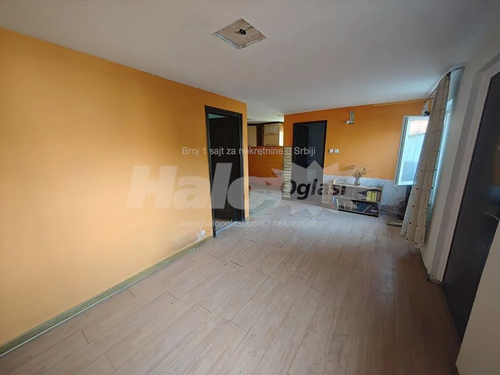 Prodajem dve kuce na placu 5.4 ara — 4