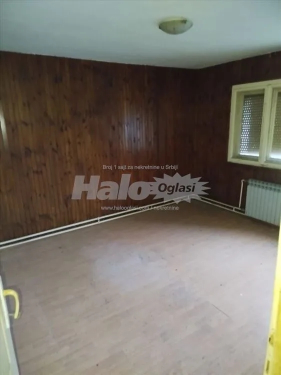 Prodajem dve kuce na placu 5.4 ara — 9