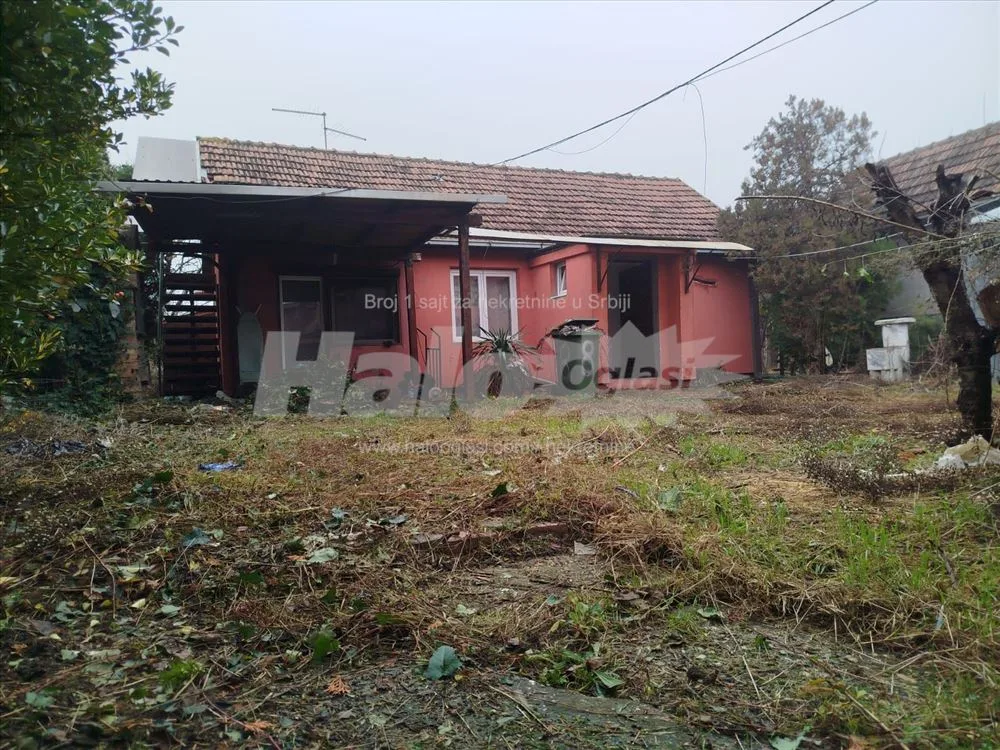 Prodajem dve kuce na placu 5.4 ara — 14