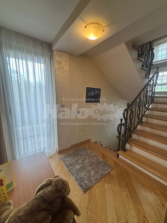 Prodajem kucu Cerak,Filmski grad, Jablanicka,300m2 — 10