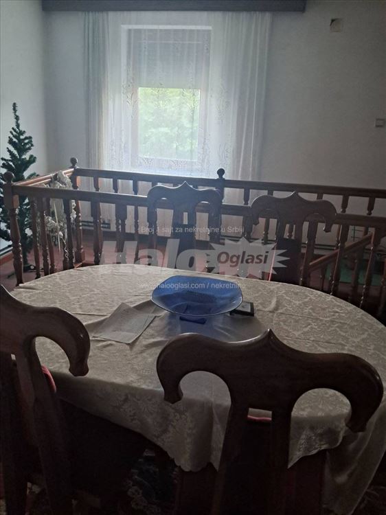 Prodajem kucu u Batajnici — 7