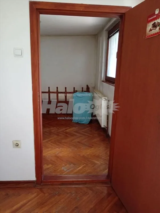 Prodajem kuću — 14