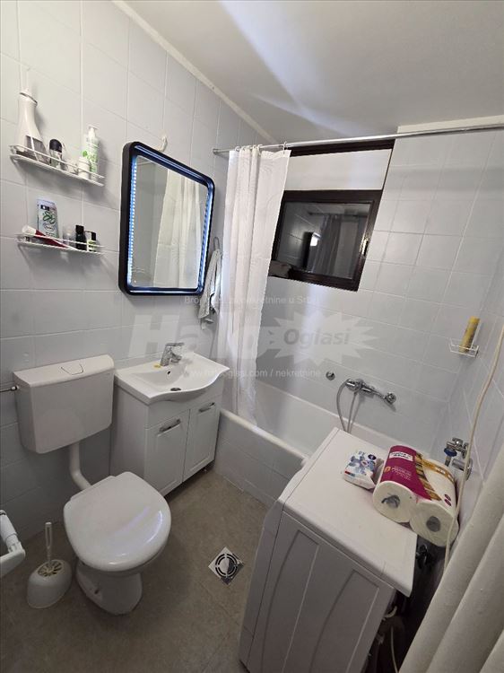 Prodajem kvalitetan, renoviran i namešten stan — 5