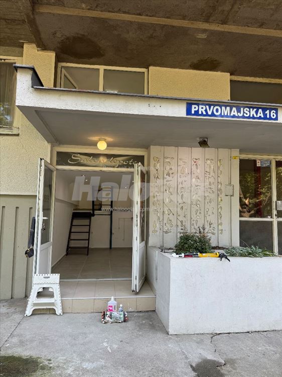 Prodajem lokal Prvomajska Zemun — 6