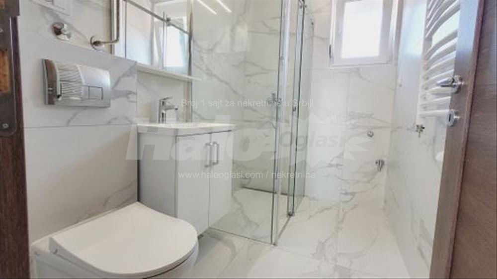 Prodajem Lux stan 58 m2 u Batajnici — 11