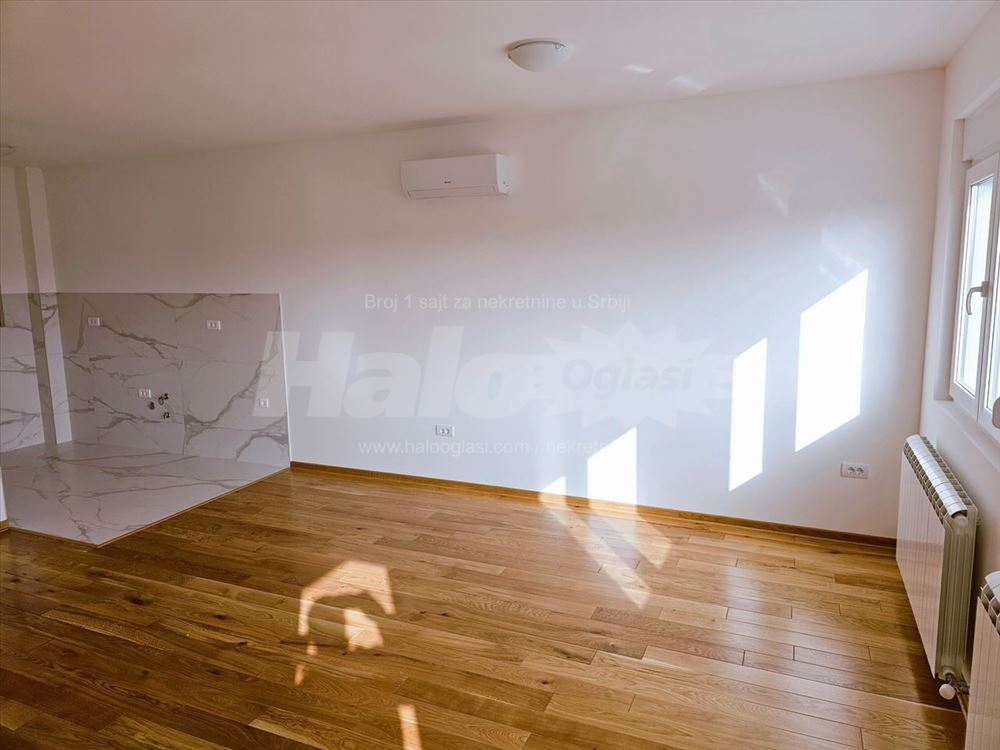 Prodajem Lux stan 58 m2 u Batajnici — 13