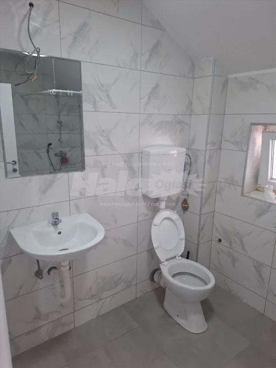 Prodajem Lux stan u Batajnici — 9