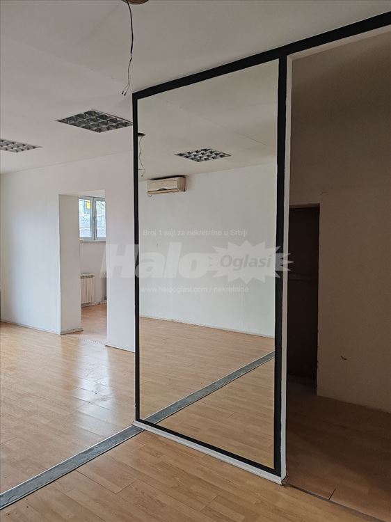 Prodajem poslovni prostor,Beograd,Vukov spomenik — 3