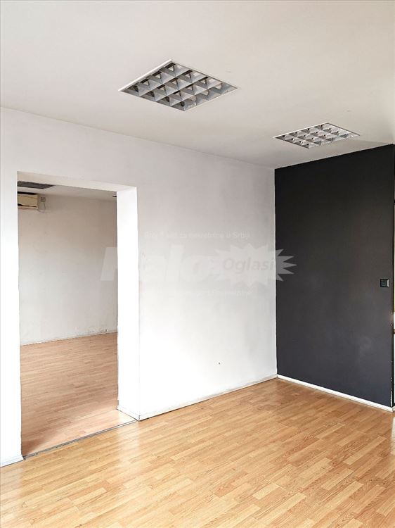 Prodajem poslovni prostor,Beograd,Vukov spomenik — 4