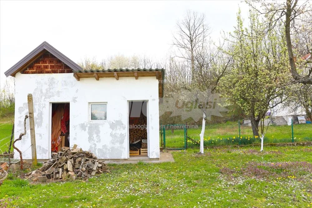 Prodajem prelepu vikendicu u Drazevcu — 10