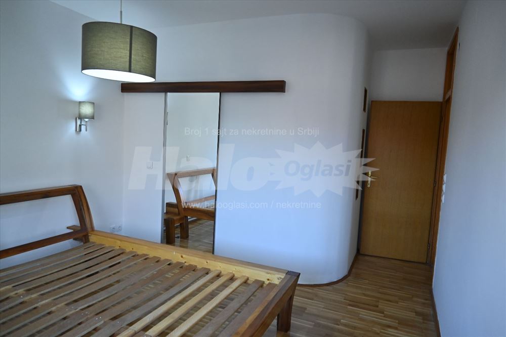 Prodajem stan od 90 m2 na Zvezdari — 5
