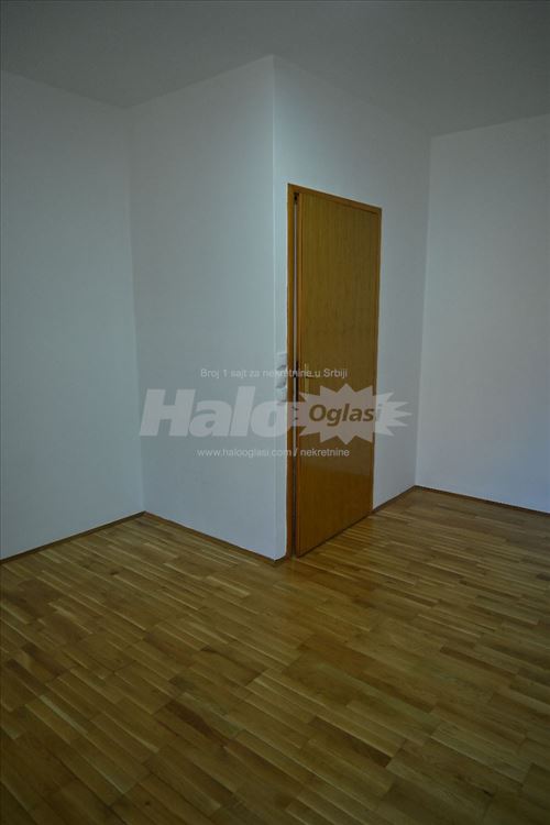 Prodajem stan od 90 m2 na Zvezdari — 6