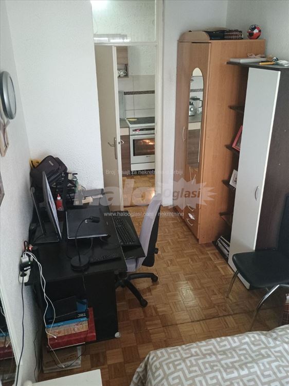 Prodajem stan u Bloku 61 kod Lidla — 3