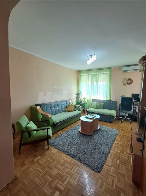 Prodajem stan u Lazarevcu, stara dobra gradnja — 11