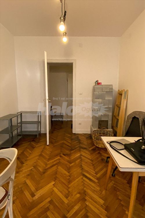 Prodajemo stan u strogom centru, Obilićev venac — 2