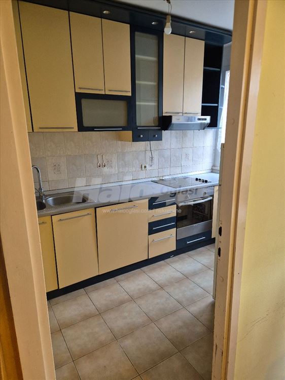 Prostran i svetao stan u Meandrima - ZEMUN - 3.0 — 6