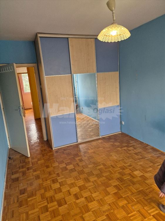 Prostran i svetao stan u Meandrima - ZEMUN - 3.0 — 11