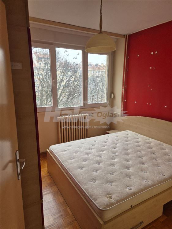 Prostran i svetao stan u Meandrima - ZEMUN - 3.0 — 12