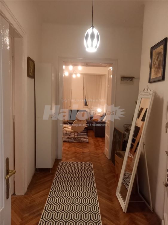 Prostran salonski stan od 95 m² u ul. Gavrila Prin — 3