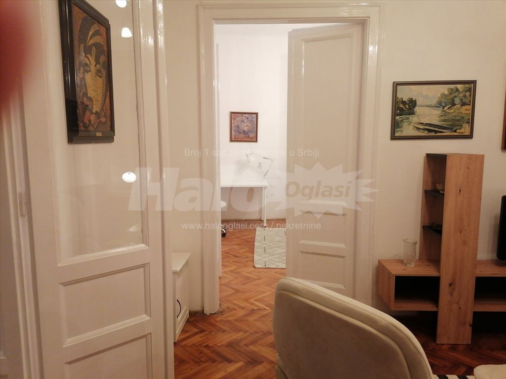 Prostran salonski stan od 95 m² u ul. Gavrila Prin — 6