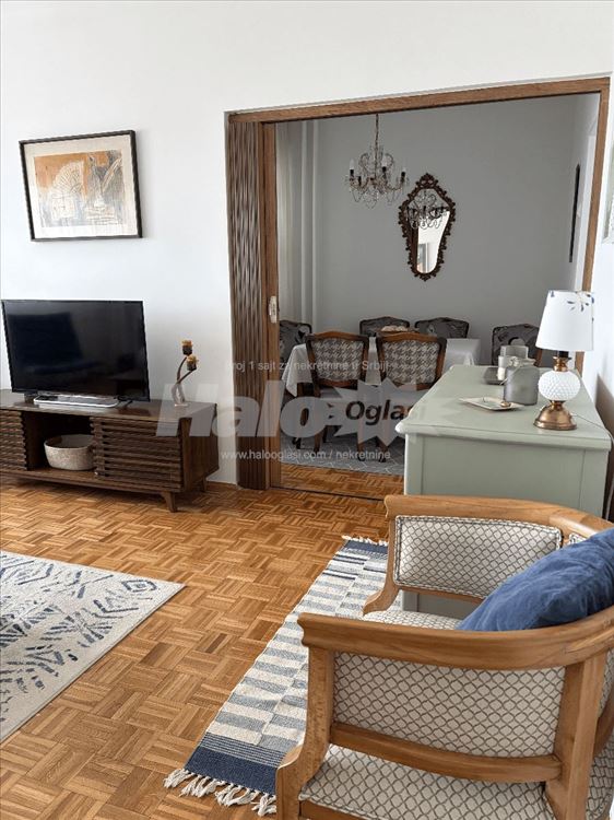 Prostran, sunčan, pogled na reku - move-in-ready — 4