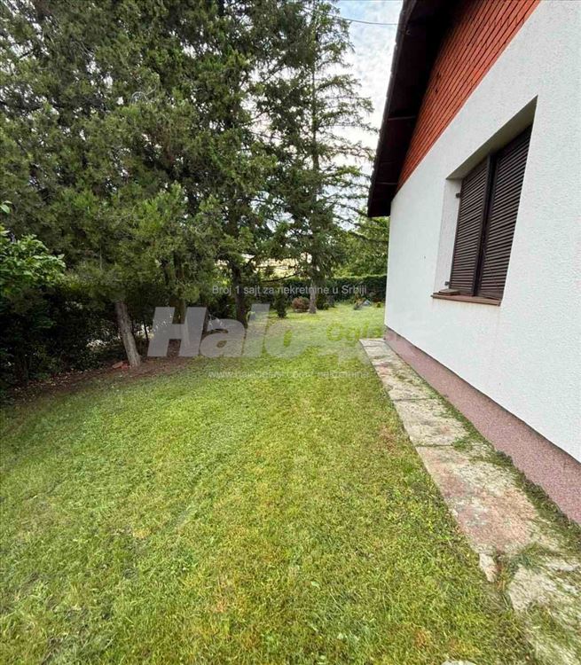 Raj na 10 ari, uknjiženo, pola sata od Beograda — 7