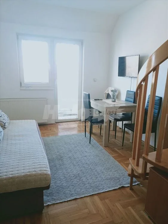 Rakovica 2,5 stan, duplex — 2