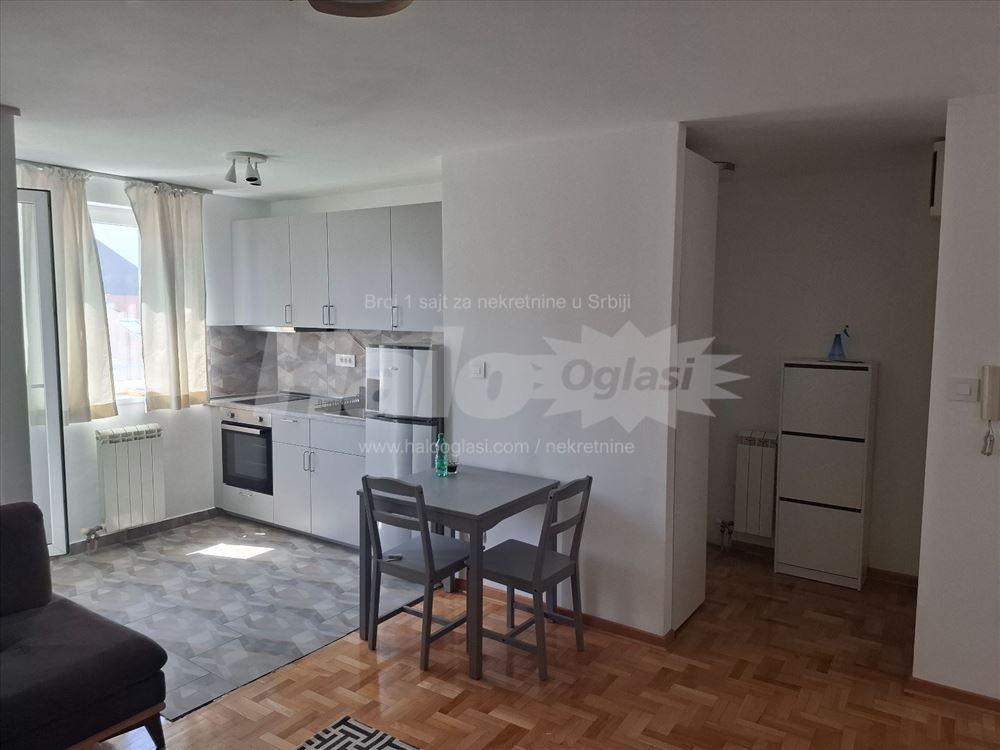 Ratka Mitrovica,IV/V, lift,CG, T, kod Greena — 3