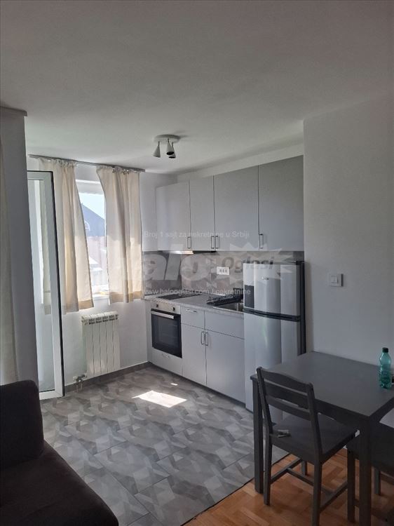 Ratka Mitrovica,IV/V, lift,CG, T, kod Greena — 5
