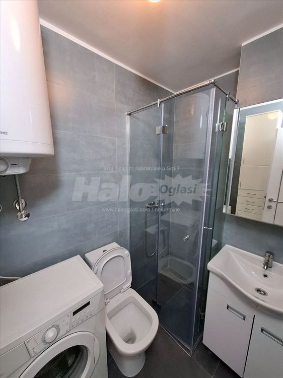 Ratka Mitrovica,IV/V, lift,CG, T, kod Greena — 8