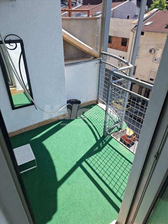 Ratka Mitrovica,IV/V, lift,CG, T, kod Greena — 10