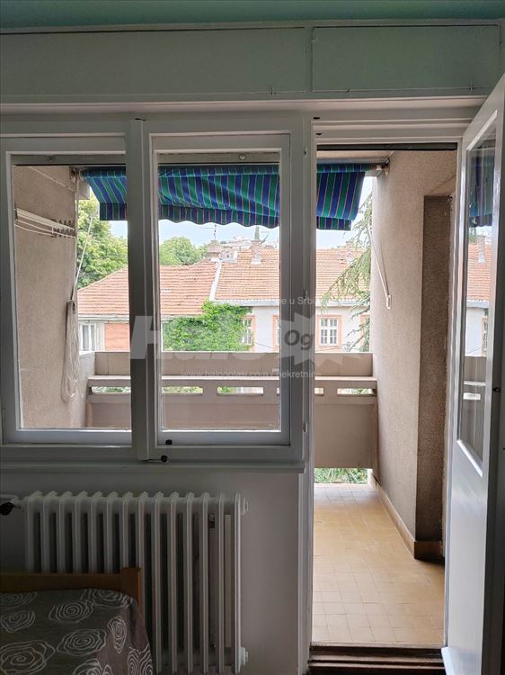 Renoviran, 1.5soban stan, 46 m2, Profesorska kol. — 13