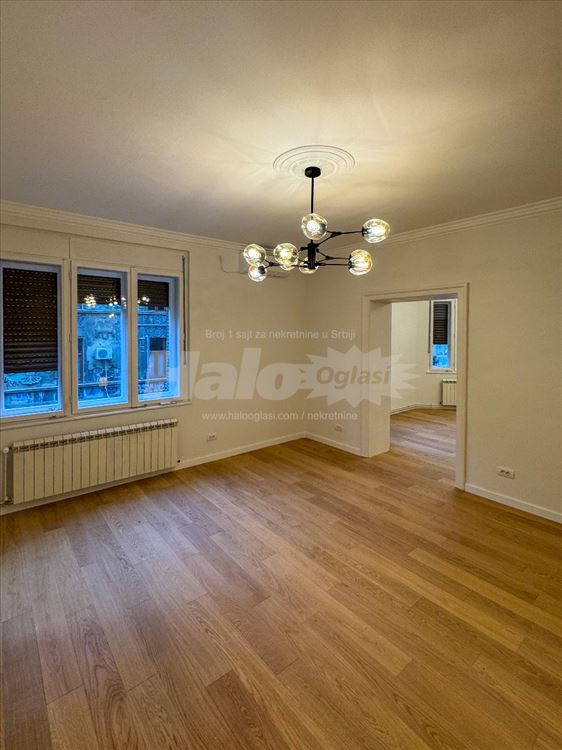 Renoviran 3.5 salonac - poslovni prostor Dorćol — 3