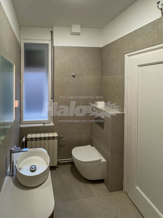 Renoviran 3.5 salonac - poslovni prostor Dorćol — 10