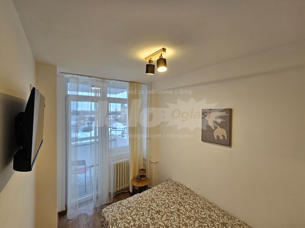 Renoviran dvosoban stan, 45m2 — 10