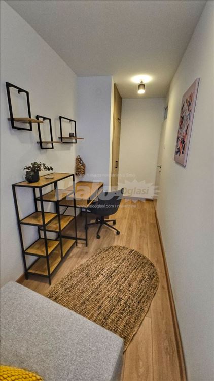 Renoviran dvosoban stan, 45m2 — 12
