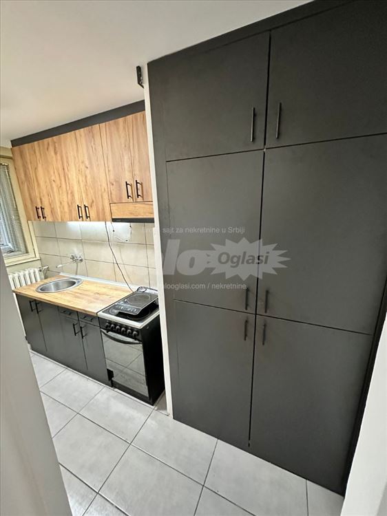 Renoviran dvosoban stan 50m2 — 9