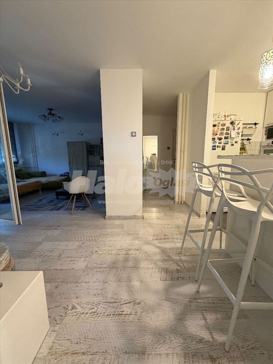 Renoviran i namešten 2,5 stan 77 m² – Medaković 3 — 7