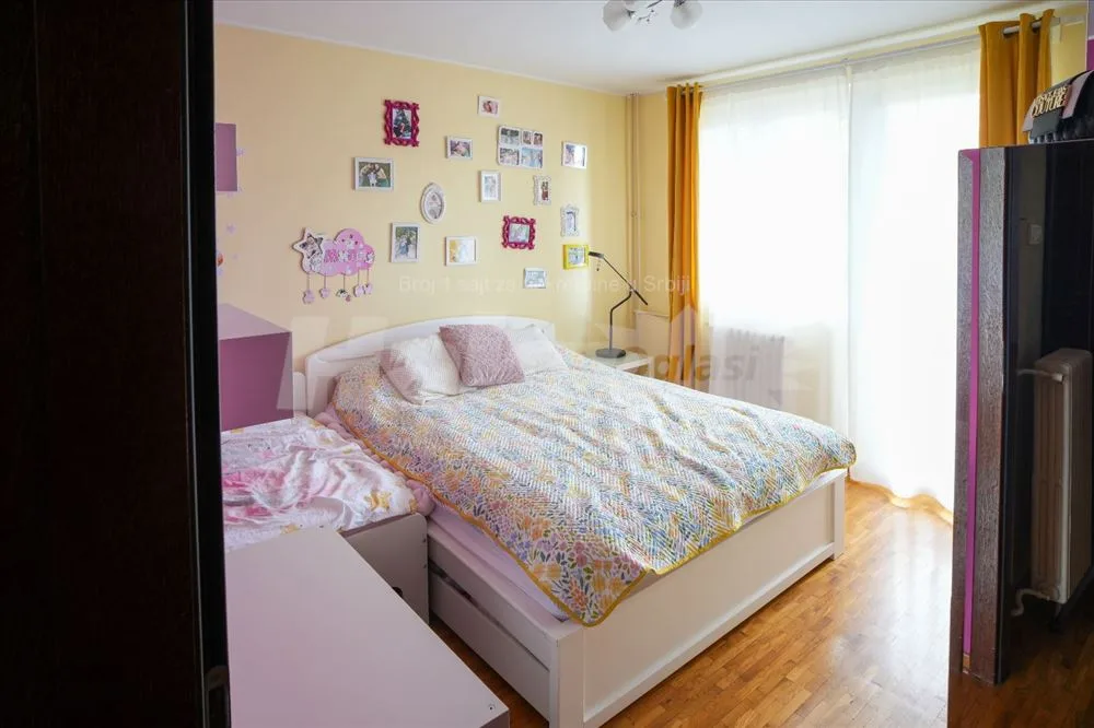 Renoviran i opremljen stan u centru Mladenovca — 6