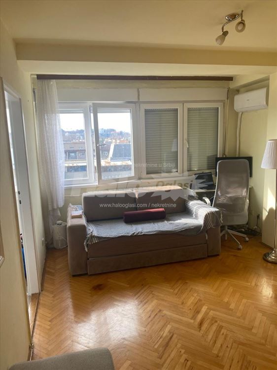 Renoviran jednosoban stan, 33m2, Otona Župančiča — 2