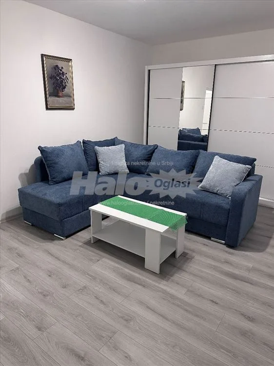 Renoviran jednosoban stan na Miljakovcu — 2
