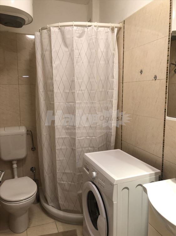 Renoviran, moderno namešten i svetao stan 58m2 — 14
