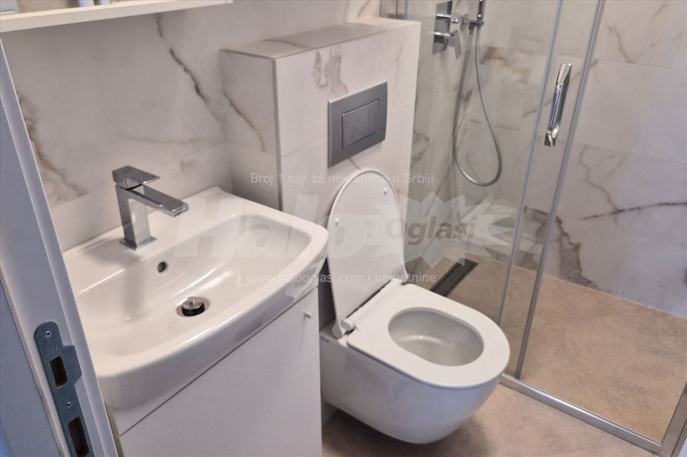 Renoviran/Namešten 46m², Karaburma (Drenovačka) — 11