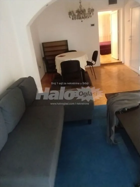 Renoviran, namešten, dvosoban stan u Rakovici — 6