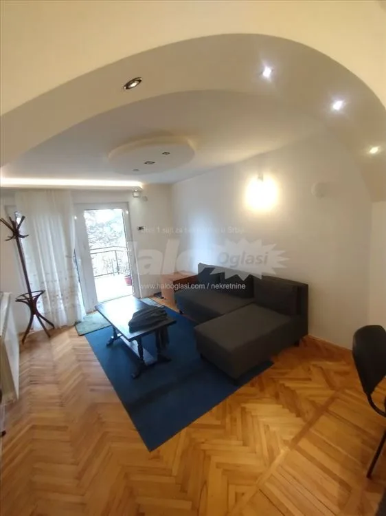 Renoviran, namešten, dvosoban stan u Rakovici — 9
