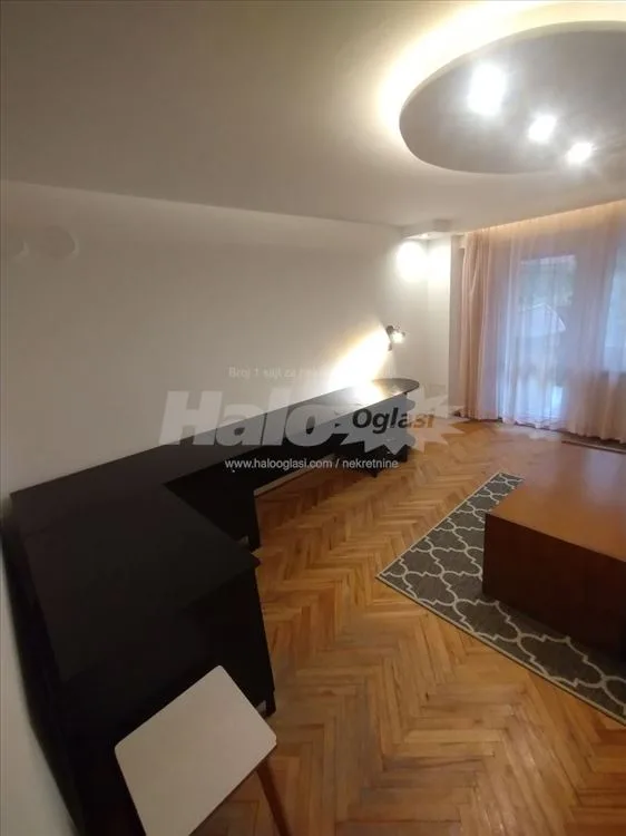 Renoviran, namešten, dvosoban stan u Rakovici — 14