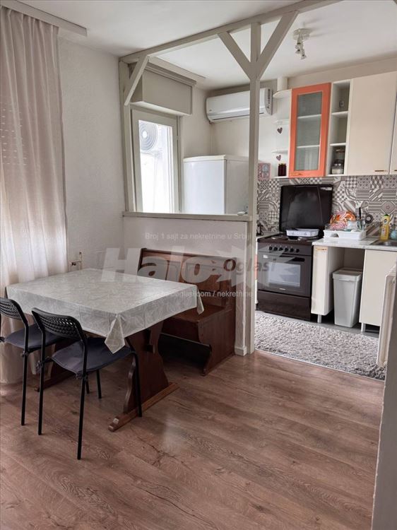 Renoviran stan 39m² u Batajnici – 2 Terase,Parking — 5