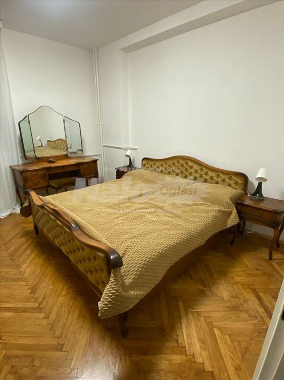 Renoviran stan kod Hrama, centar — 6