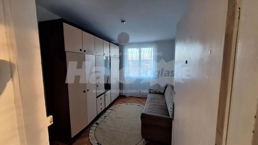 Renoviran stan u centru – 50m², odmah useljiv — 9