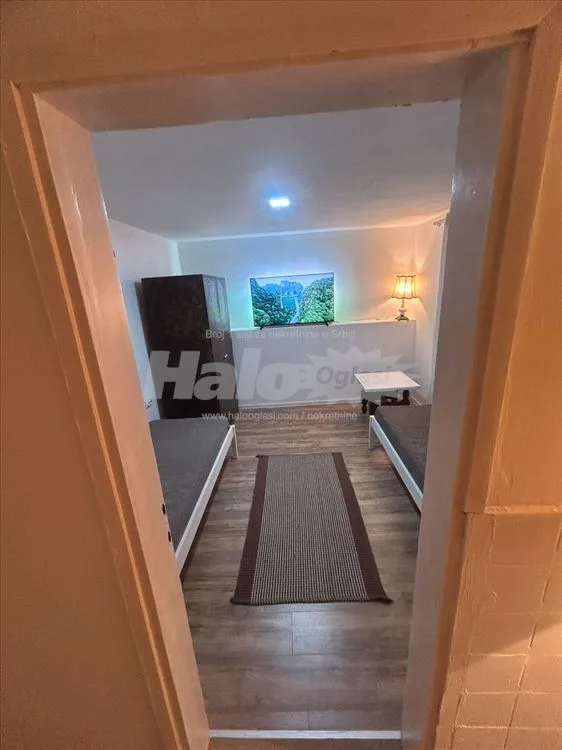 Renoviran stan u najlepšem delu Kaluđerice — 6